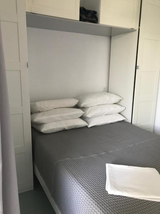 Comfort& Neoi Epivatai Bagian luar foto
